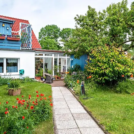 Апартаменты Moeve Aba 22 *